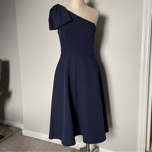 Gal meets Glam navy blue one shoulder dress size 4